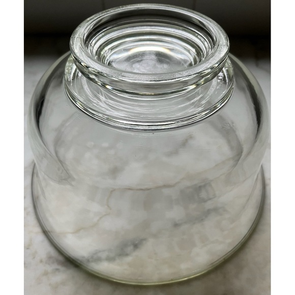 Vintage Green Glass Handblown Bowl - Picture 8 of 13